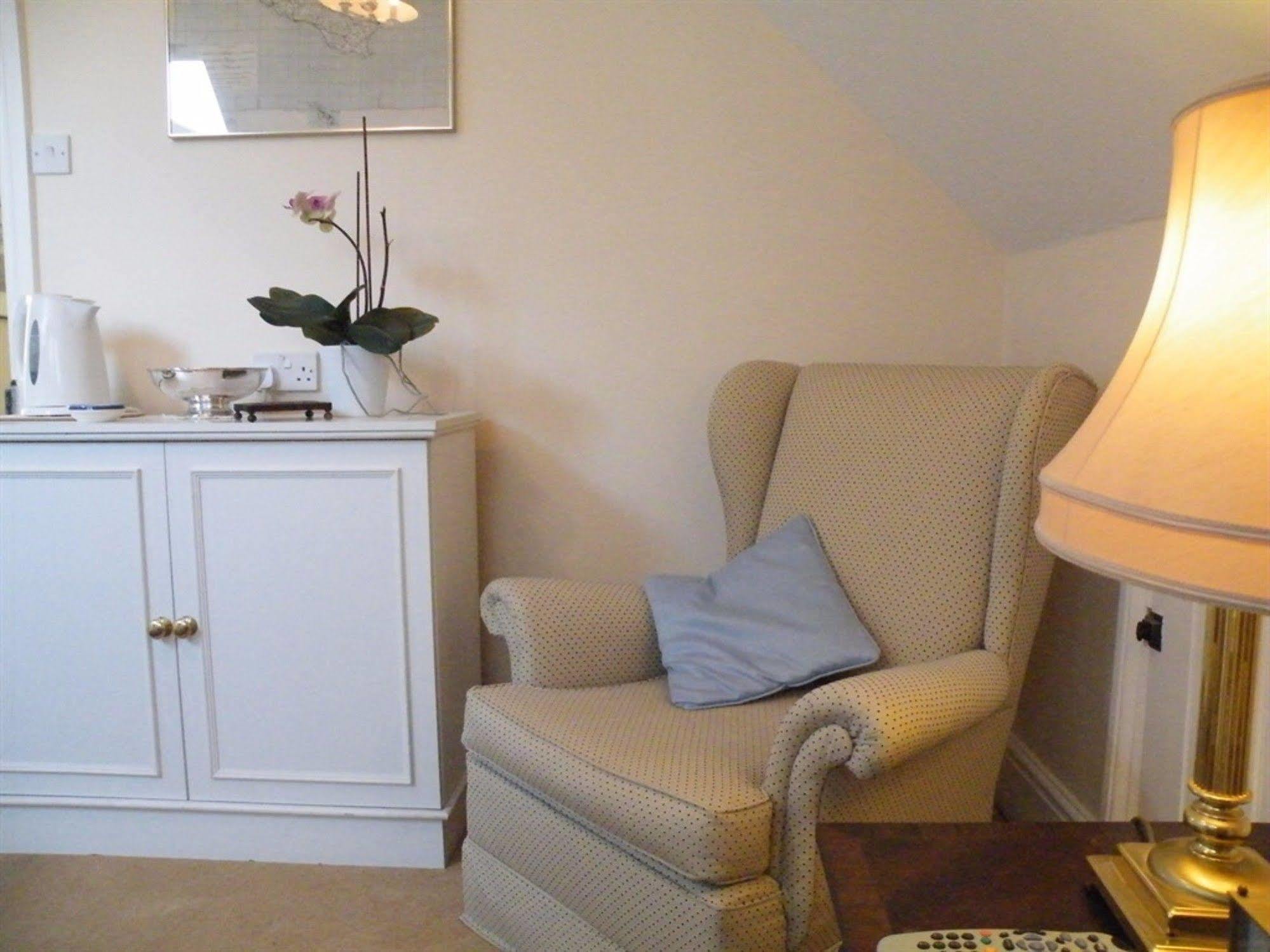 Broadlands Gate Bed & Breakfast Брокенхърст Екстериор снимка